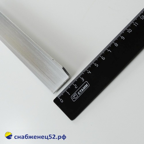 Уголок алюминиевый (пог.м) 25*25*2мм (АД31Т1)